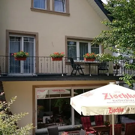 Haus Hohenzollern & Haus 'ambiente 3* Bad Bertrich