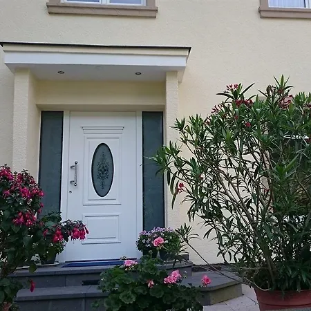 Haus Hohenzollern & Haus 'ambiente באד ברטריך