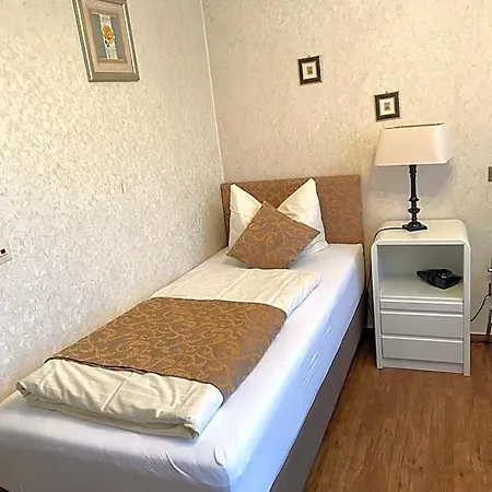 מלון Haus Hohenzollern & Haus 'ambiente 3*