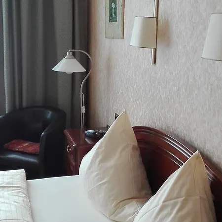Haus Hohenzollern & Haus 'ambiente מלון 3*